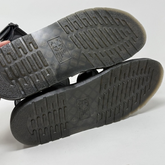 DR. MARTENS Unisex Vegan Gryphon Sandals 45 Men 11 Women 12 Black Faux Leather main image 15